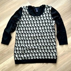 The Gap Women’s Houndstooth Sweater M Gray Black Vintage Timeless Classic